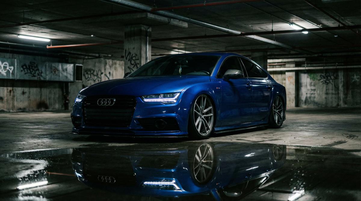 海角 - 奥迪A7夜景改装视频